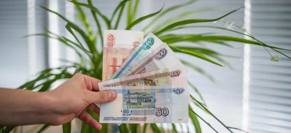 Регулирование МФО может привести людей к &laquo;черным&raquo; кредиторам: кто в зоне риска?